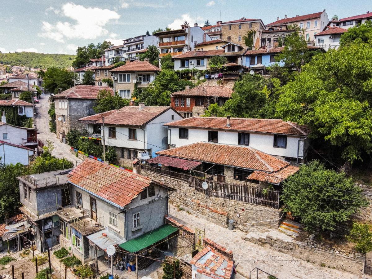 The Base- Balance Hub Hotell Veliko Tărnovo Exteriör bild