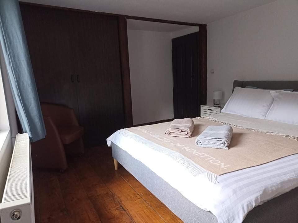 The Base- Balance Hub Hotell Veliko Tărnovo Exteriör bild
