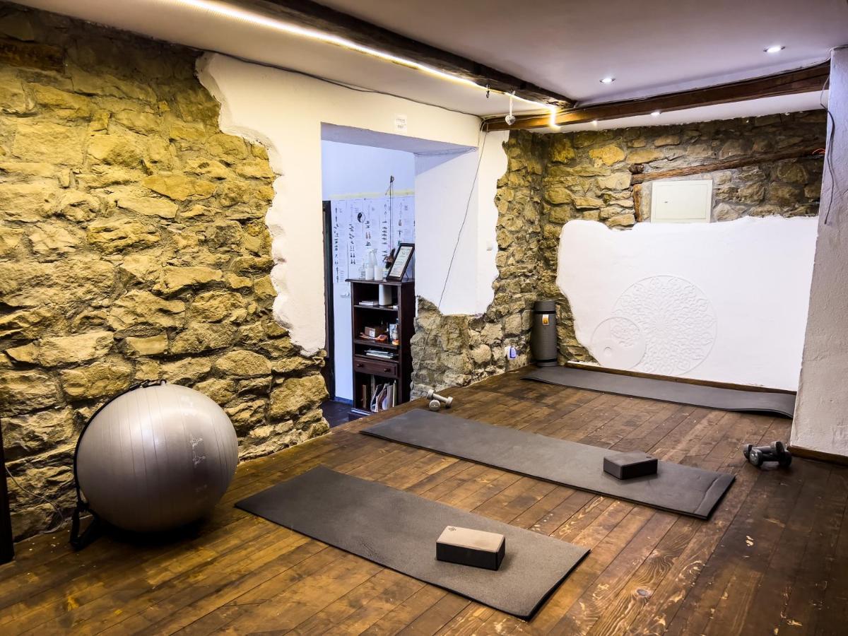 The Base- Balance Hub Hotell Veliko Tărnovo Exteriör bild